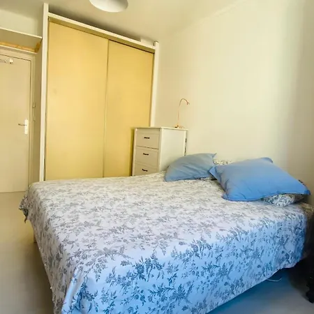 Centre 2 Pieces 50m2 Climatise Super Equipe * Αζάτσιο